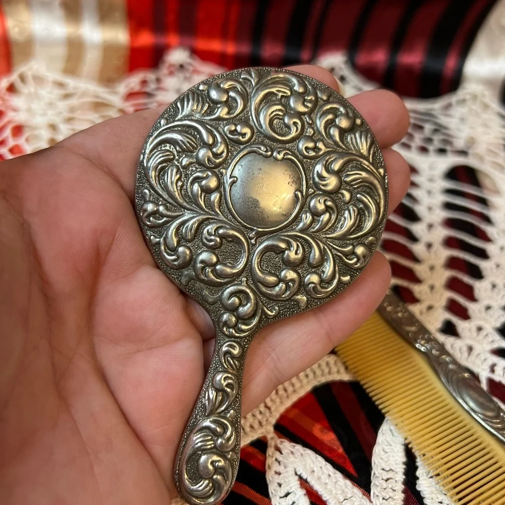 Antique small hand mirror and comb‎ set
